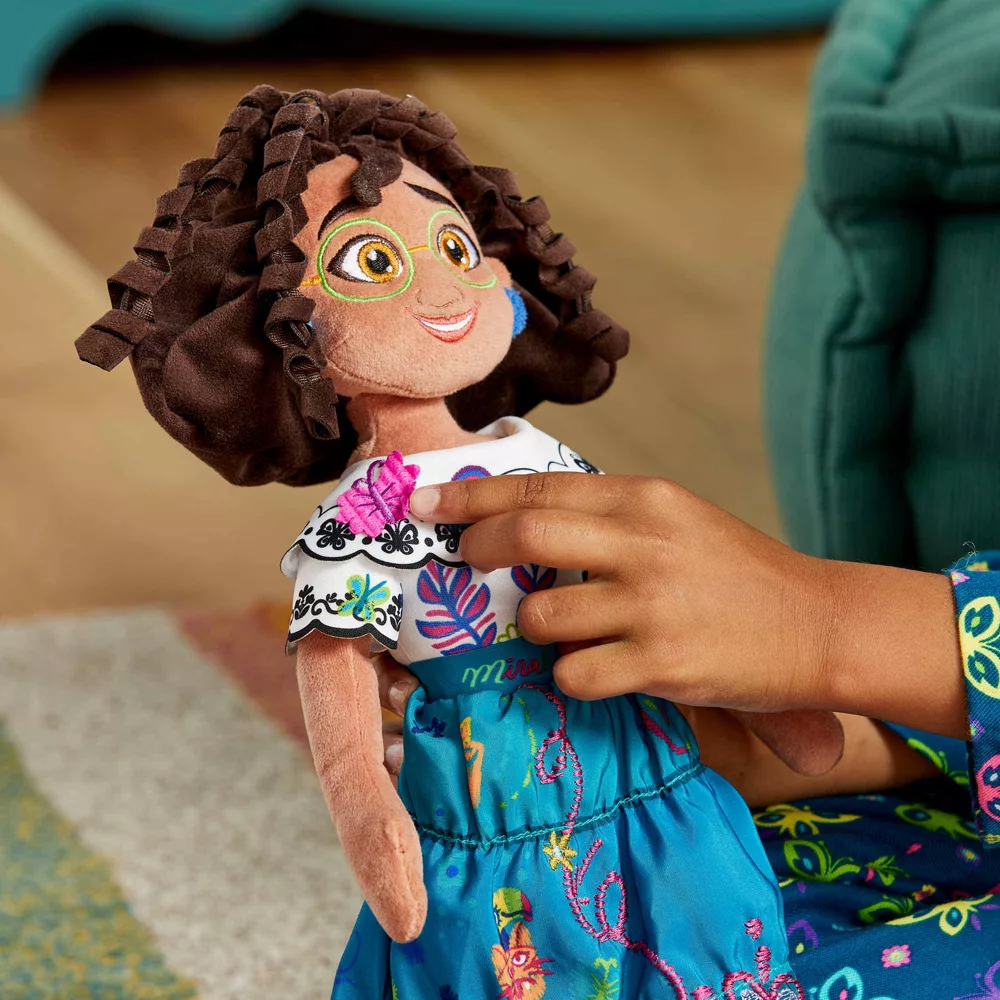 Disney Store Poupée De Chiffon Mirabel, Encanto 4 Disney Store Poupée De Chiffon Mirabel, Encanto – Image 2