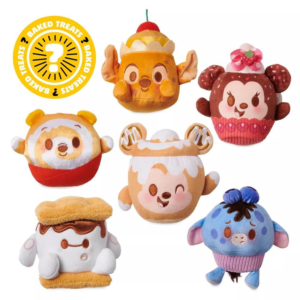 Disneyland Petite Peluche Mystère Façon Viennoiserie Disney Munchlings 4 Disneyland Petite Peluche Mystère Façon Viennoiserie Disney Munchlings – Image 2