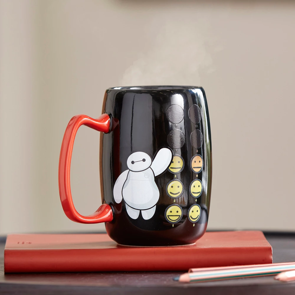 Disney Store Mug Changeant Baymax, Les Nouveaux Héros 4 Disney Store Mug Changeant Baymax, Les Nouveaux Héros – Image 2