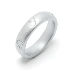 Disney Store Décoration Boîte De Bague De Fiançailles Mickey à Suspendre 11 Disney Store Décoration Boîte De Bague De Fiançailles Mickey à Suspendre -Disney 465062431863 3